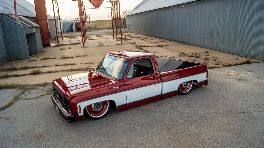 Finish Line Speed Shop MC10 1975 Chevy C10 Engine Combos SUM-CSUMFLSS002 image 0